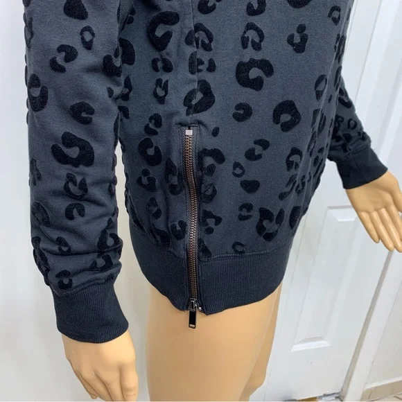 Z Supply Black Flocked Leopard Velvet embossed Top Sweatshirt size XS - Picture 8 of 15